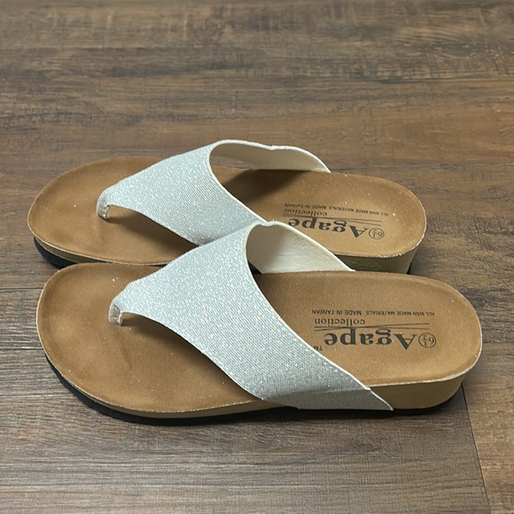 AGAPE Collection Sandals - Picture 2 of 3